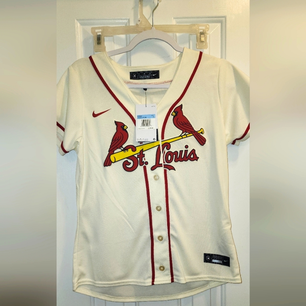 Womens MLB Players button up shirt. ST. Louis Cardinals Arenado #28